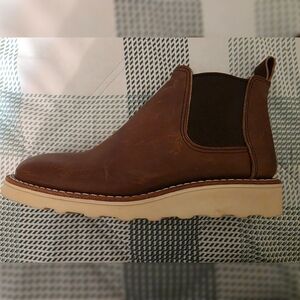 New Red Wing Classic Chelsea Boots 3445 Size 5B. No Box.